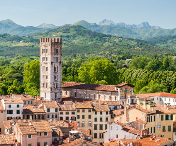 Dove dormire a Lucca e dintorni? Gli alberghi fuori e dentro le mura